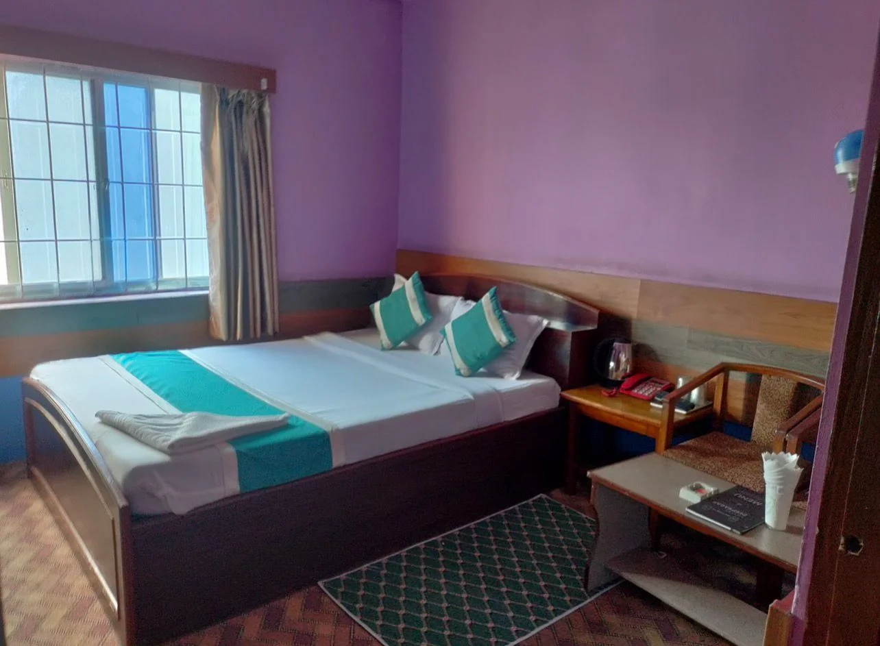 Deep Sagar Hotel Restaurent & Bar