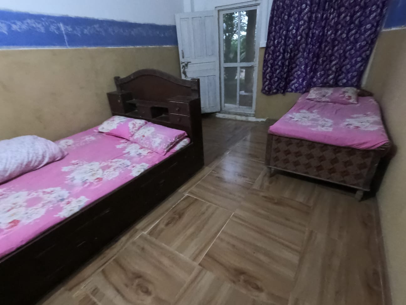 Double Bed/Room