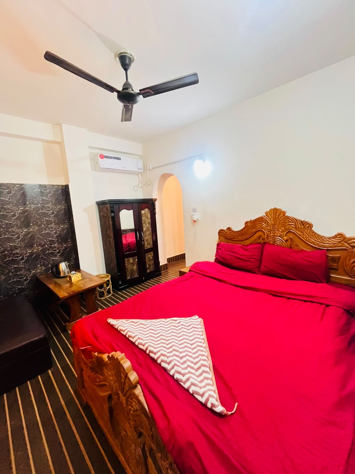 Sweet room of queen size bed with another room
