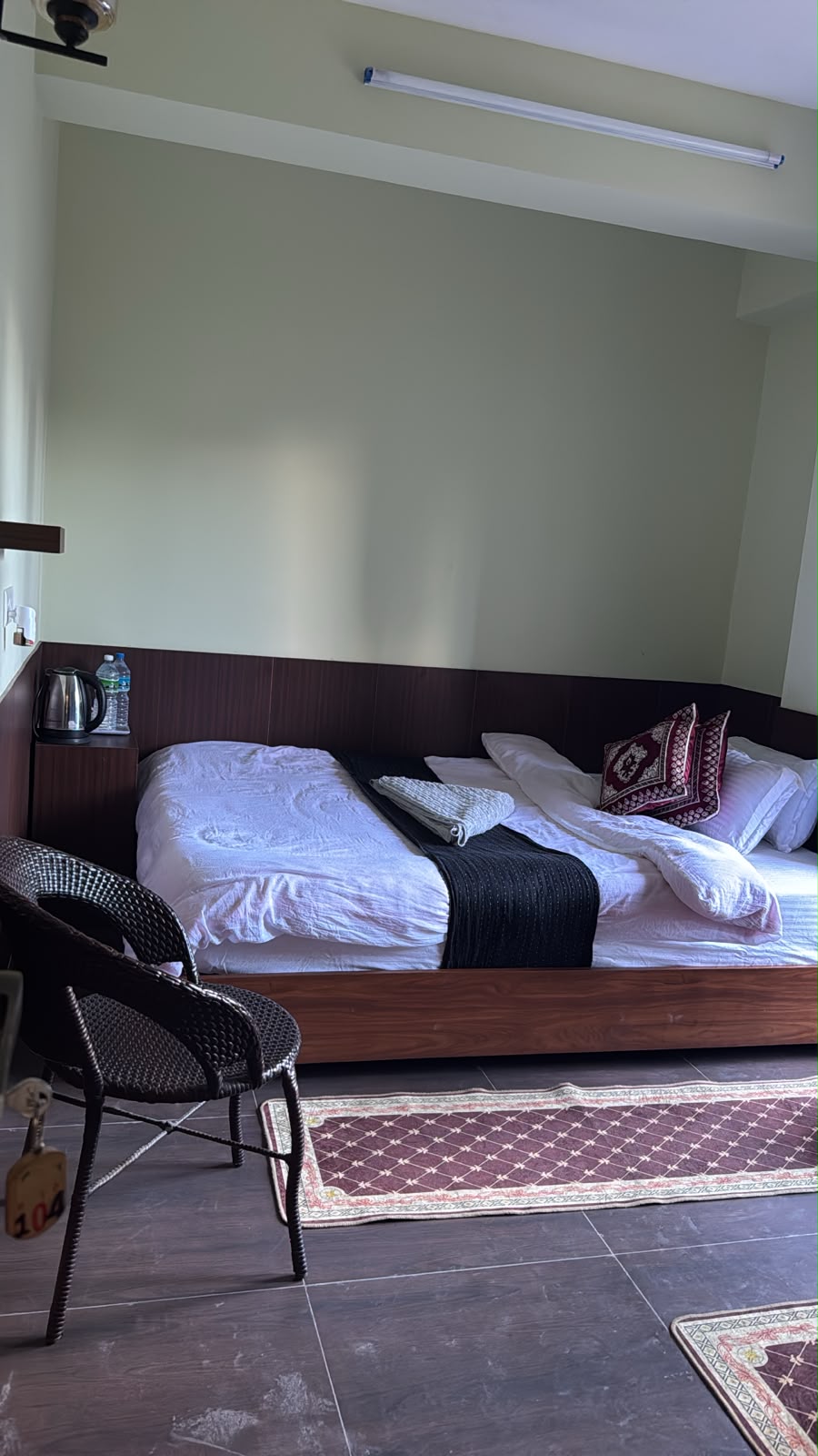 Single Bed (single and couple bedroom)